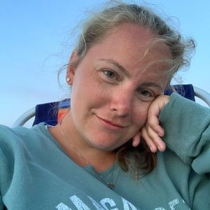 Meet your Posher, Madeline